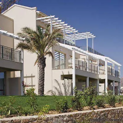 Candia Maris Hotel